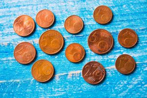 Ministerija pritaria idėjai nenaudoti 1 ir 2 centų monetų, bet projektą siūlo tobulinti